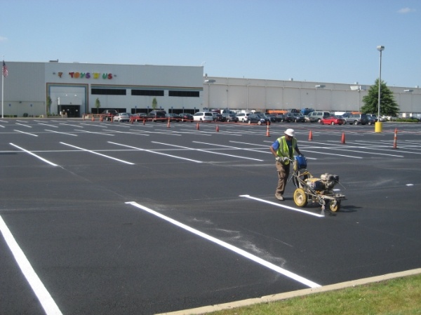 Revamp Your Business with Quality Line Painting Services